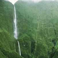 【絶景】ホノコハウ滝
