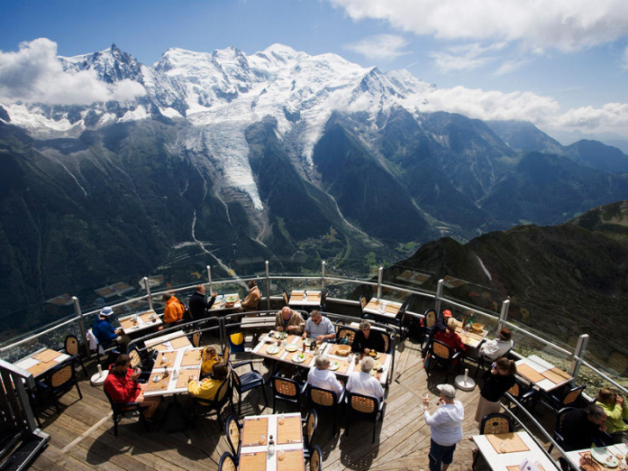 le-panoramic-restaurant-chamonix-france
