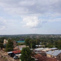 コンソからエチオピアとケニア国境の街モヤレへ